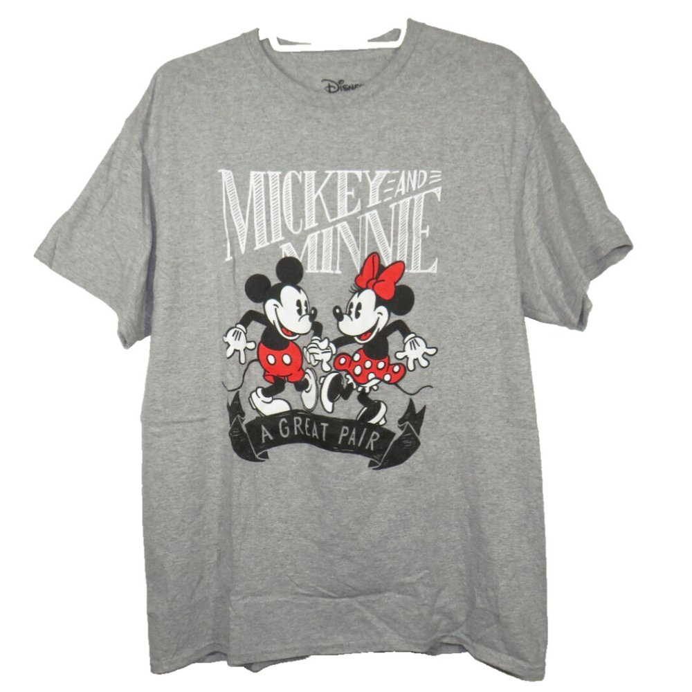 Disney Vintage Mickey And Minnie Unisex Tee Size Large